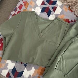 TWO pairs of Mandala scrub sets sized S